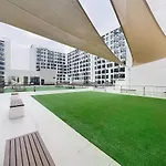 Una Tower - Peaceful One Bedroom In Townsquare